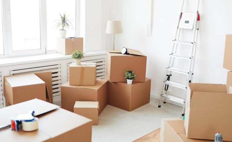 Decluttering and Downsizing when moving